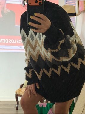 Barbour Black, Cream & Tan Chevron Knit Sweater